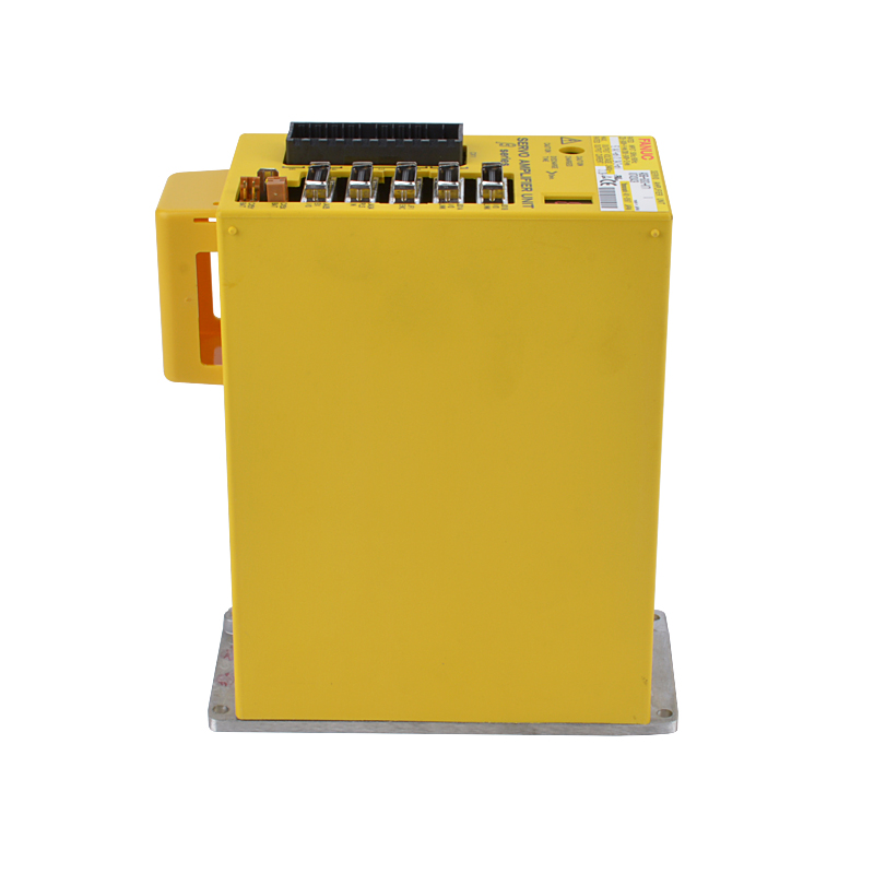 Fanuc drives A06B-6093-H171 Fanuc servo amplifier unit
